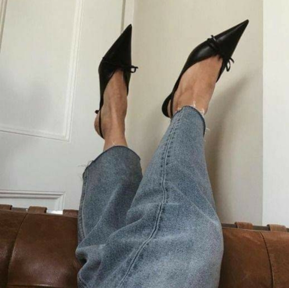 Meet your Posher, I d clare - Picture 1 of 2